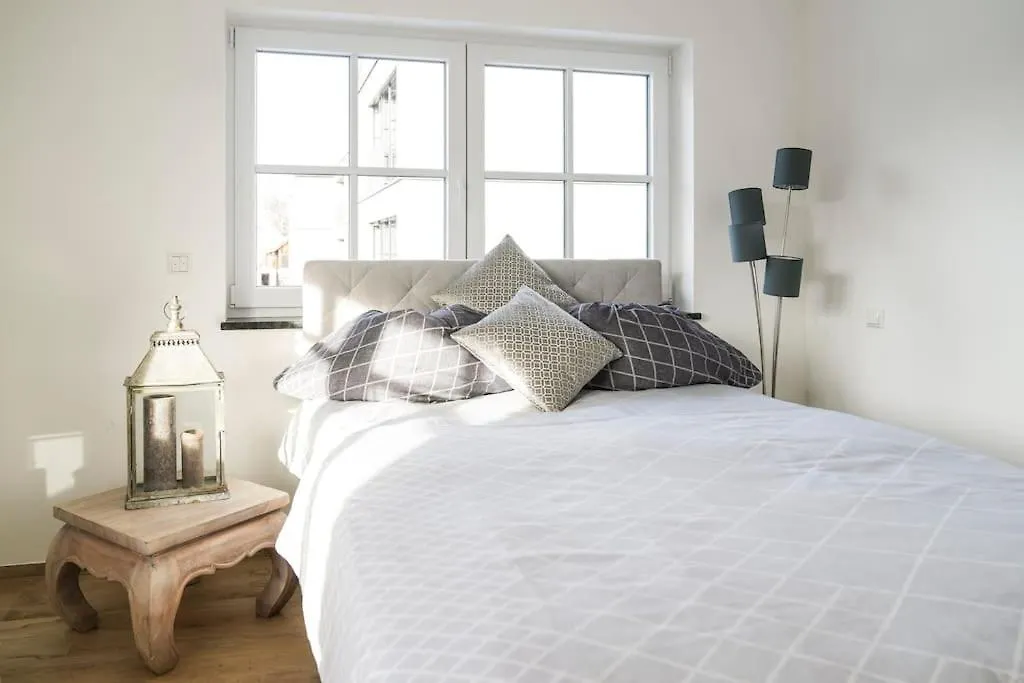 Loft “Samuel” Apartment Utting am Ammersee