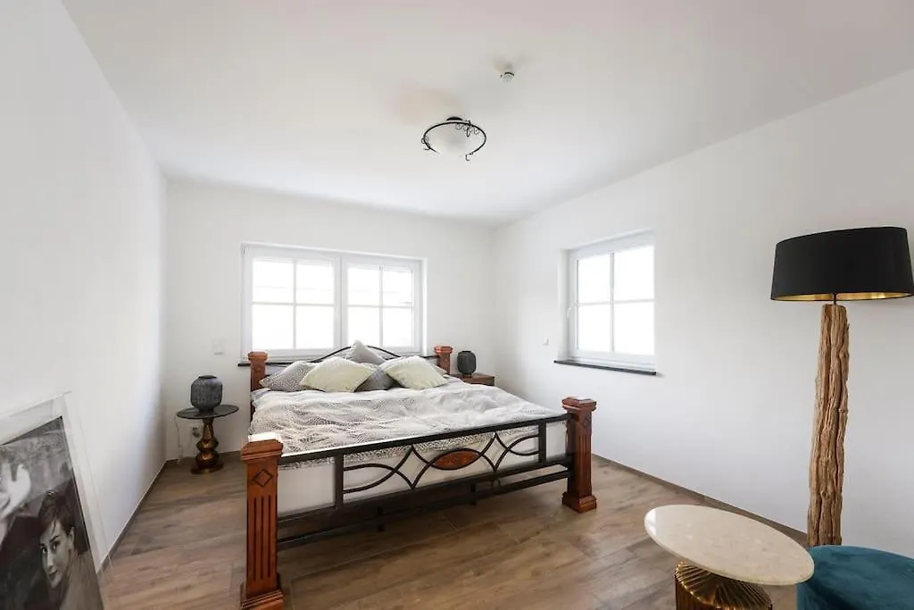 Loft “Samuel” Apartment Utting am Ammersee Germany